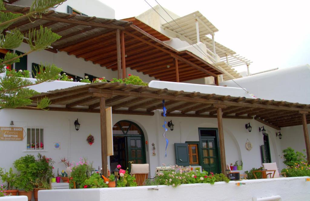 Studios Flora Manos Platys Gialos  Exterior photo